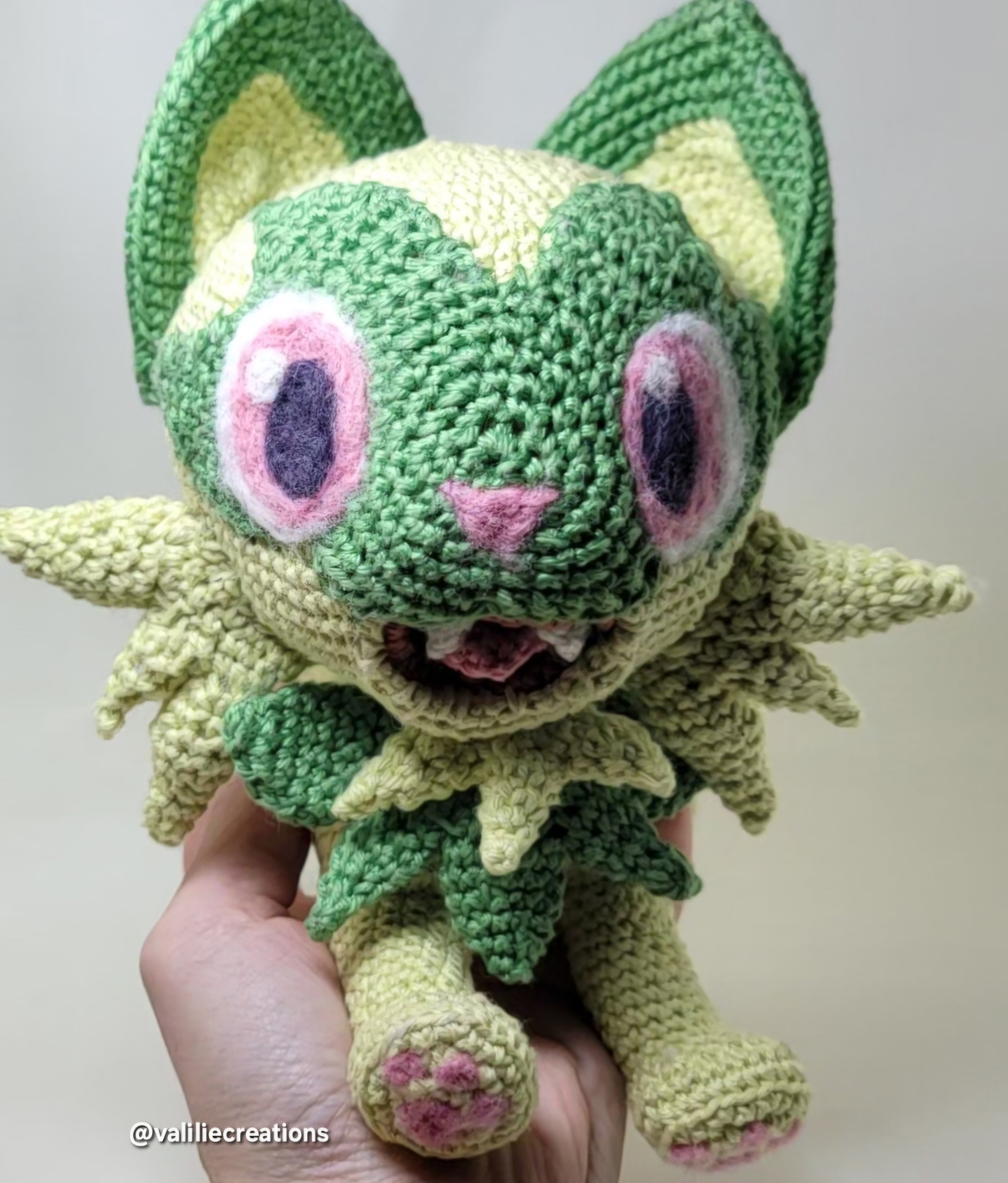 Grass Cat Crochet Pattern PDF 🌿🐱