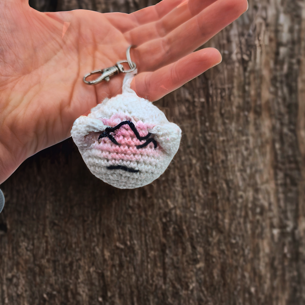 Little ghost – Patron Amigurumi  | Crochet Pattern / ghost keychain pdf
