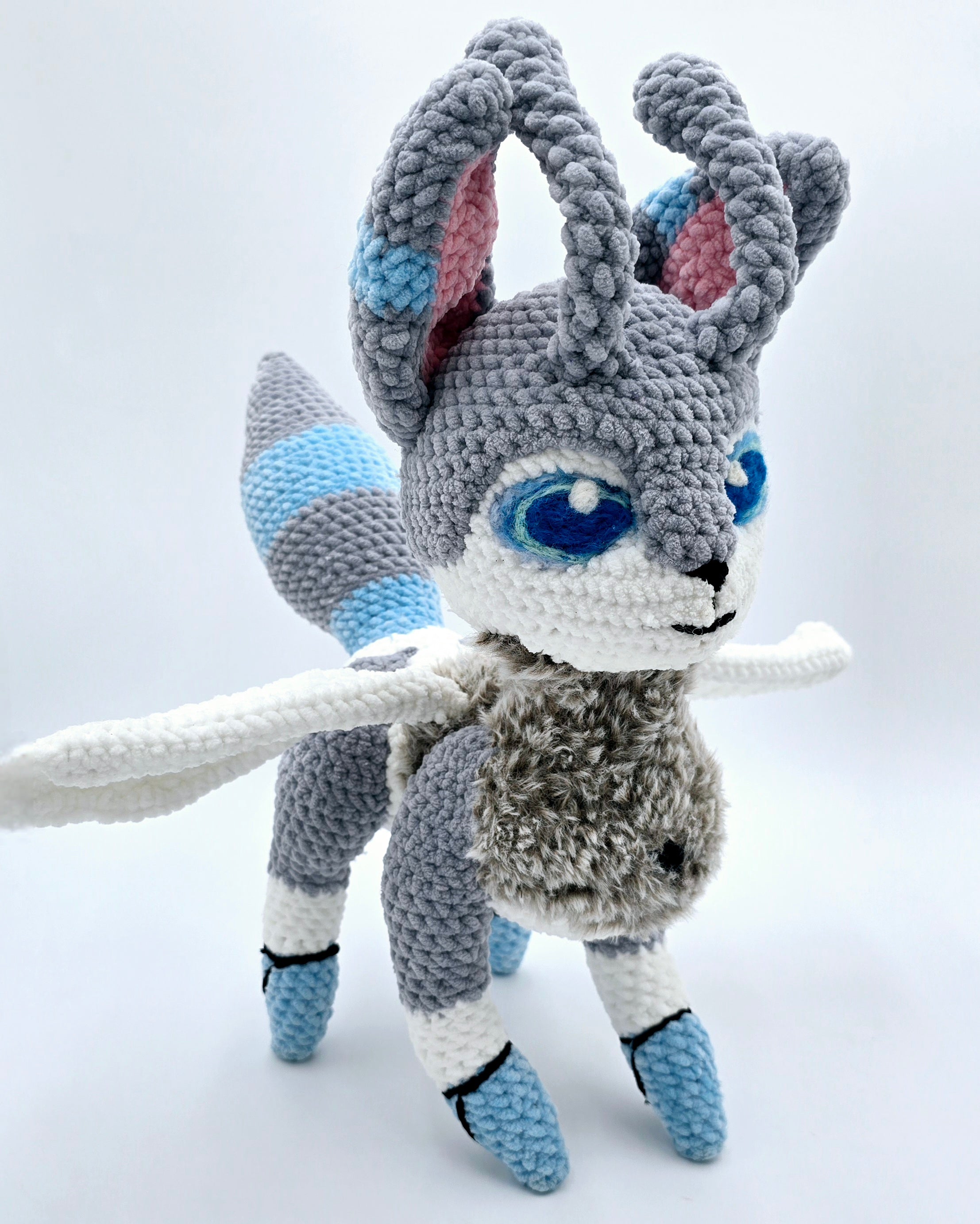Beexi, the Guardian of the Fringes Crochet Pattern – Fantasy Fox Bee Amigurumi PDF