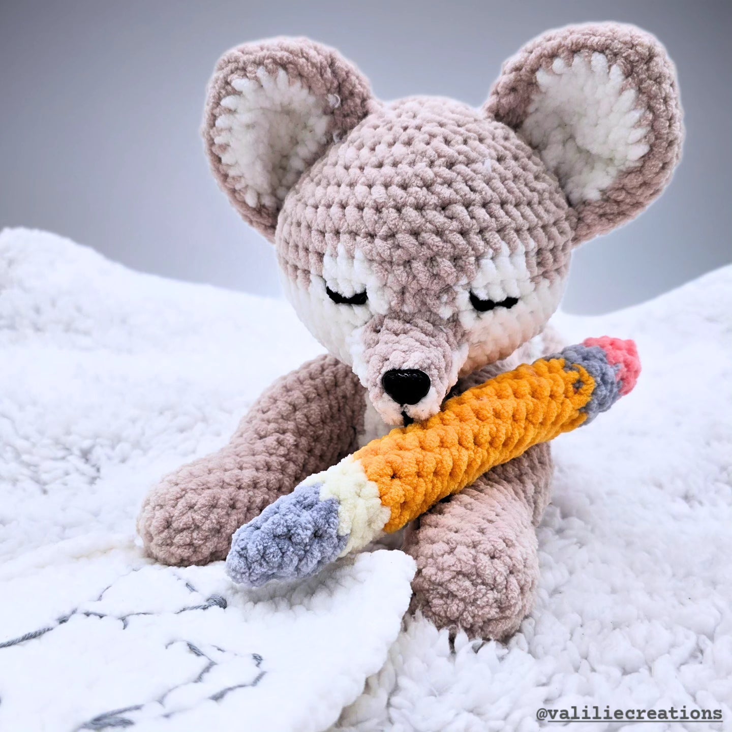 Lunor the Wolf Crochet Pattern PDF 🐺🌙