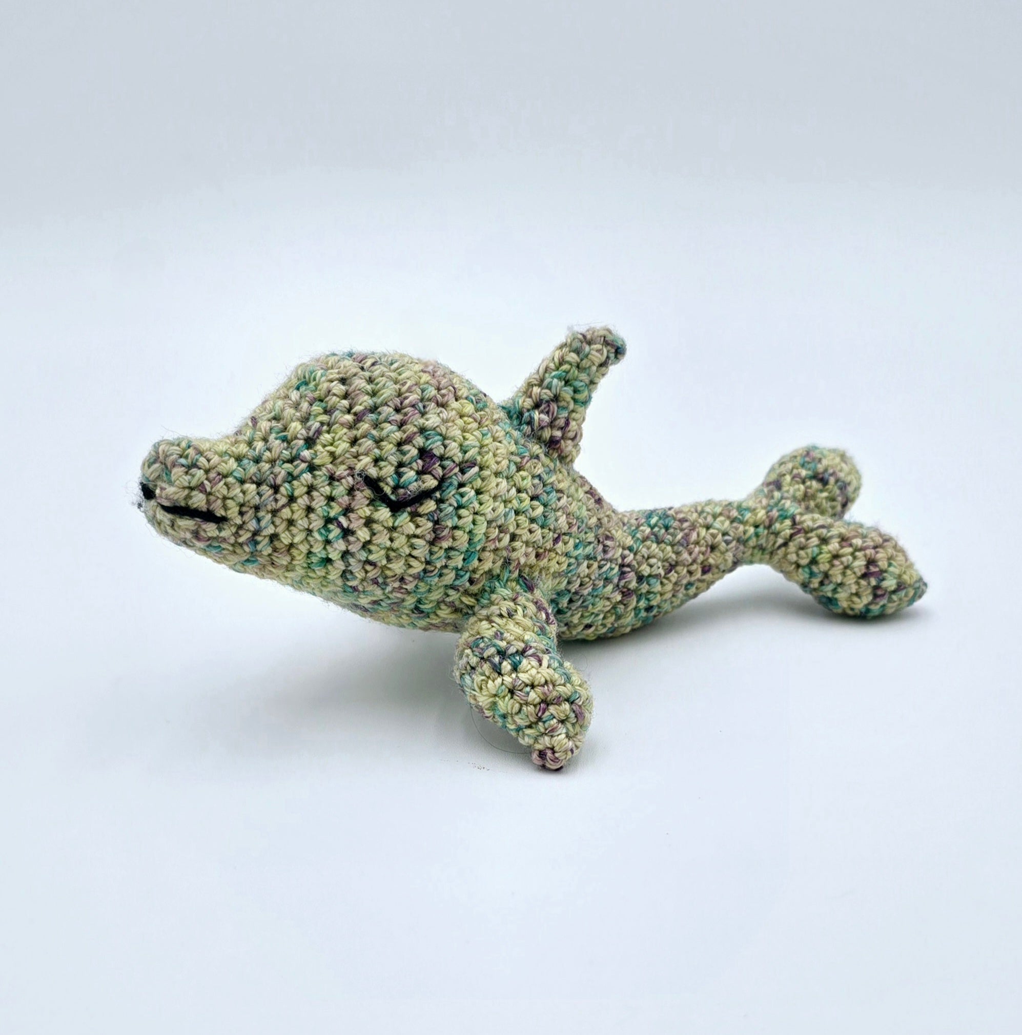 Finn the Dolphin – Thistle Speckle Crochet Plush