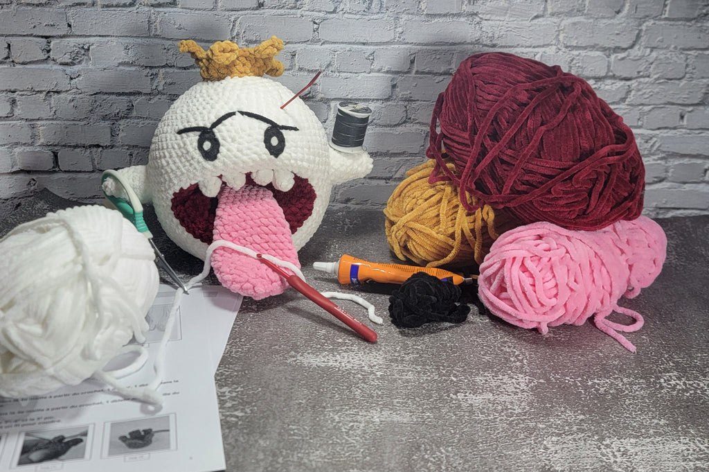 Royal Ghost Crochet Pattern (PDF) – Mini Ghost Bonus Included